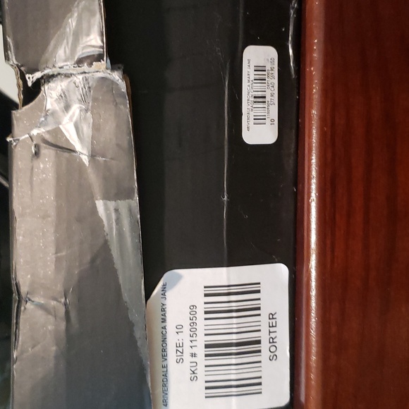 RARE FIND Riverdale Veronica Pearl Buckle Mary Jane Heels Hot Topic Exclusive 10 - Picture 5 of 5